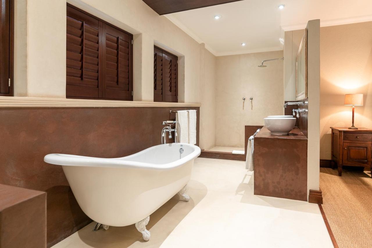 Iris Boutique Hotel 鲸湾港 外观 照片