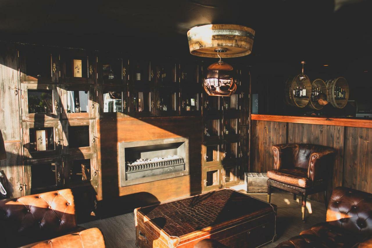 Iris Boutique Hotel 鲸湾港 外观 照片