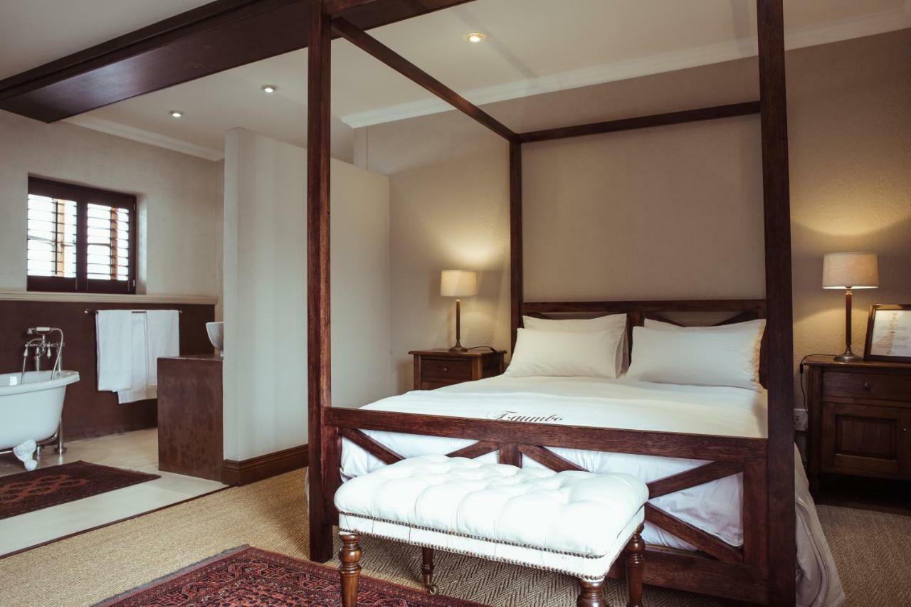 Iris Boutique Hotel 鲸湾港 外观 照片